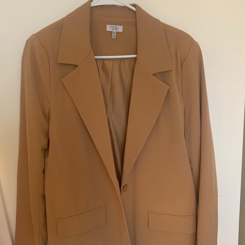 Nude blazer from Tobi
